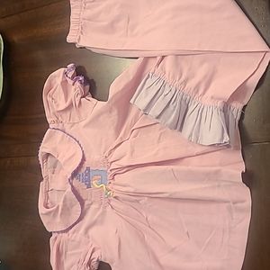 ⚫️💲ALE⚫️ 3T Smocked Rapunzel 2Piece